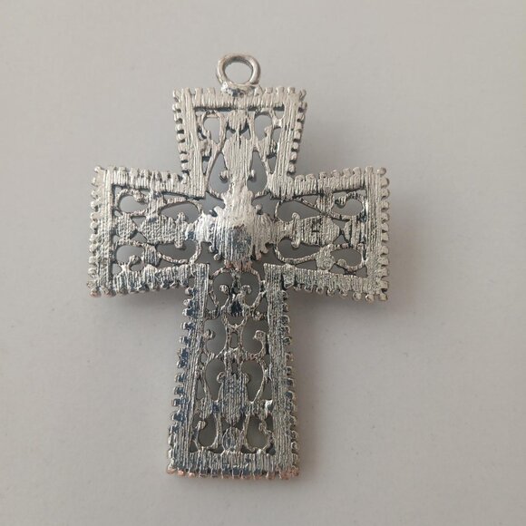 LARGE CROSS PENDANT - Picture 3 of 3